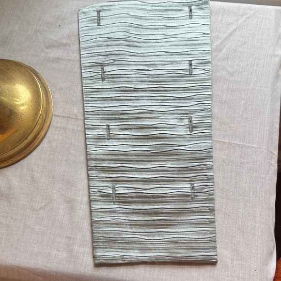 Vintage Ashro Shimmering Ice Blue and Silver Blazer With Beautiful Beading - Picture 10 of 12